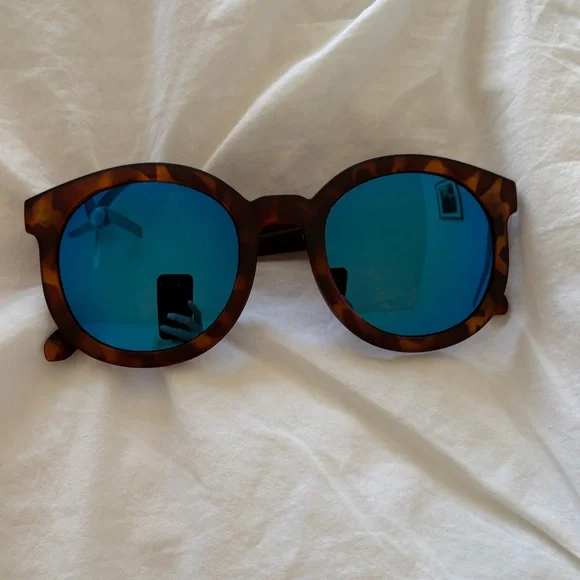 Tortoise Shell Blue Lens Sunglasses - Picture 2 of 4